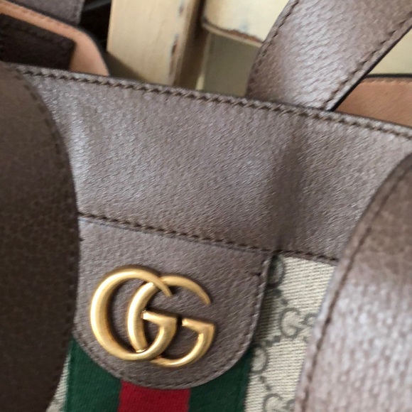 JUST SHARING MY NEW ADDITIONS/EDITIONS - Picture 3 of 4